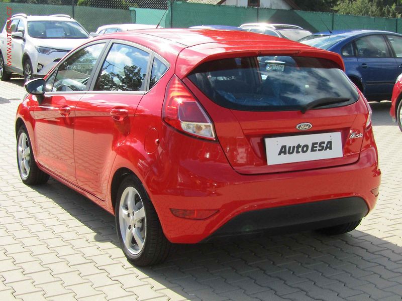 Ford Fiesta (2015) 1.2i, 1.maj,ČR, Klima - fotka 6 z 16