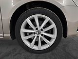 Volkswagen Passat (2013) 2.0 TDI, Automat, Navi, Xenony - náhled 15