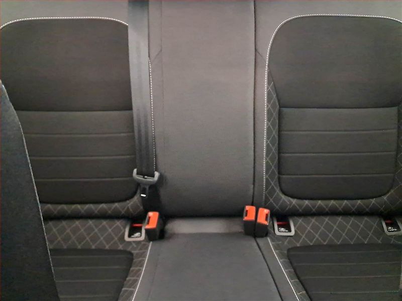 Škoda Fabia (2022) Style 1.0 TSI, Tempomat - fotka 10 z 19