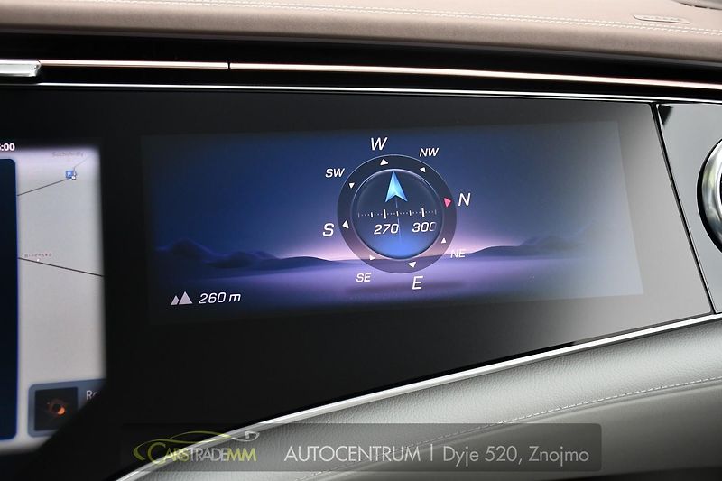 Mercedes-Benz EQS 580 4M HYPERSCREEN K360° 1M - fotka 33 z 59
