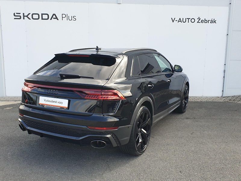 Audi RS Q8 (2023) TFSI 441 KW QUATTRO - fotka 2 z 28