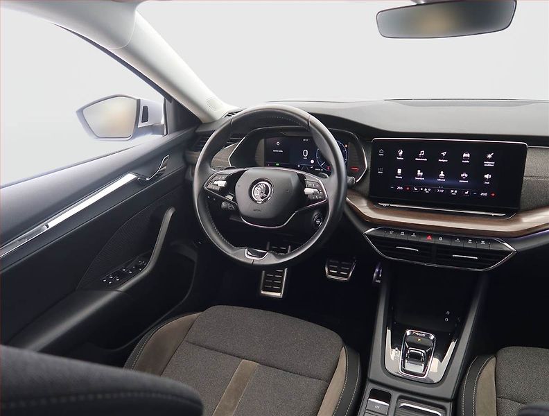 Škoda Octavia (2021) Scout 2.0 TDI, Scout, 4x4 - fotka 7 z 32
