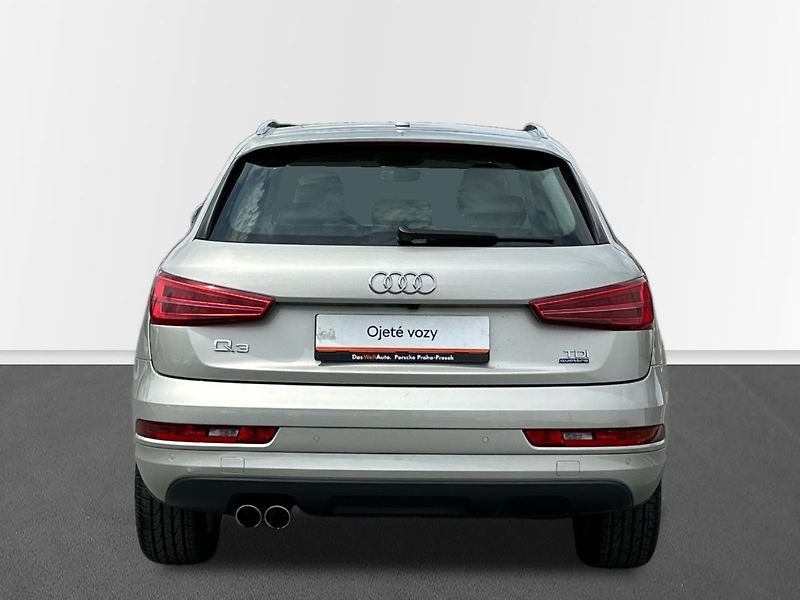 Audi Q3 2,0 TDI Quattro automat - fotka 9 z 23