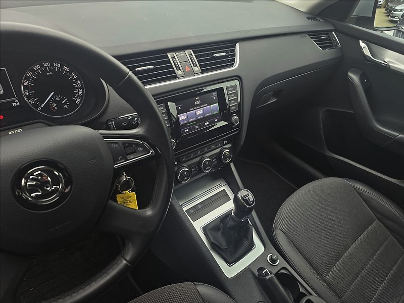 Škoda Octavia III 1,4TSi 103KW Elegance - fotka 13 z 44