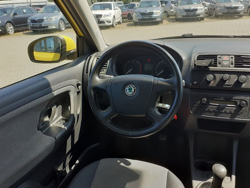 Škoda Fabia (2008) 1.2 HTP NOVÉ ROZVODY - fotka 8 z 28