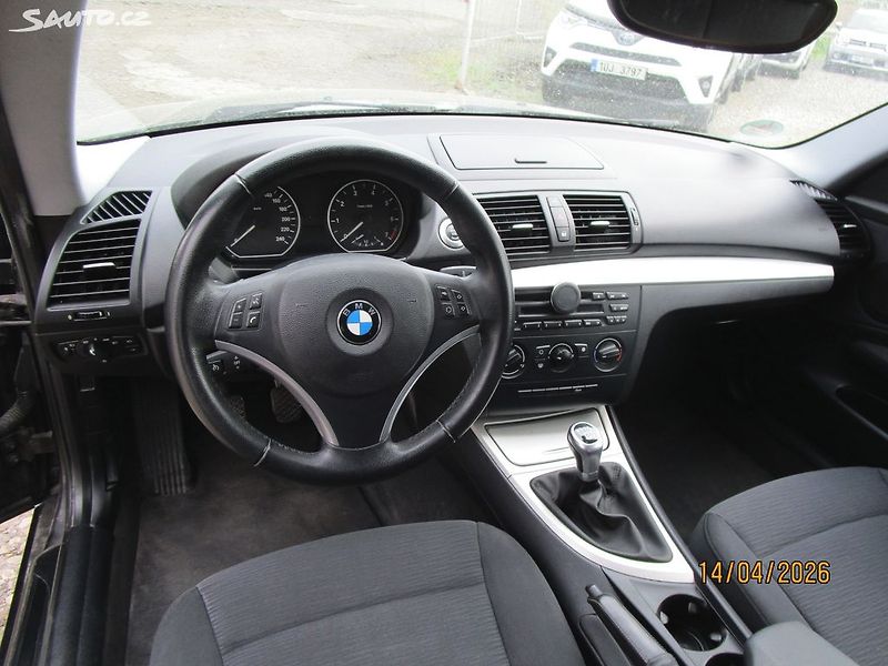 BMW Řada 1 2,0 - 90KW-NOVÁ STK+OLEJ - fotka 15 z 24