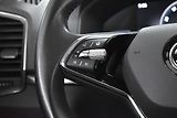 Škoda Karoq 1.5 TSI TAŽNÉ*KAMERA*DPH*ČR 1M - náhled 18