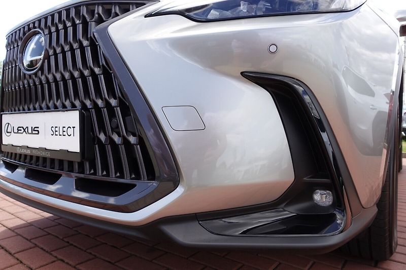 Lexus NX 350h NX350h Executive FWD - fotka 31 z 33