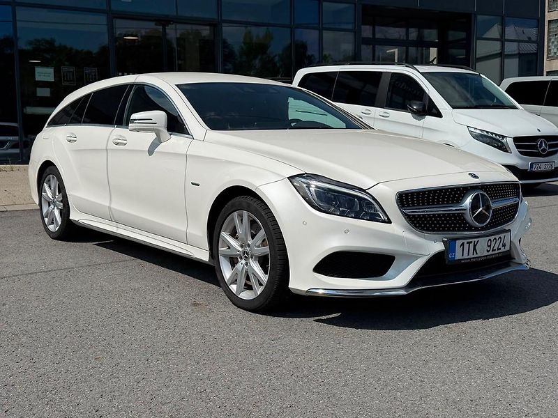 Mercedes-Benz CLS 350d 4MATIC Shooting brake - fotka 4 z 15