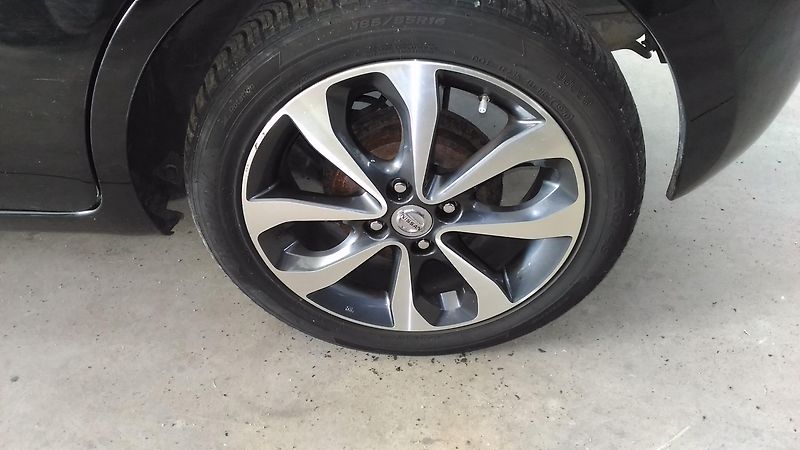 Nissan Micra (2015) 1,2I 59KW,AUTOMAT,NAVI,ALU,SER - fotka 8 z 32