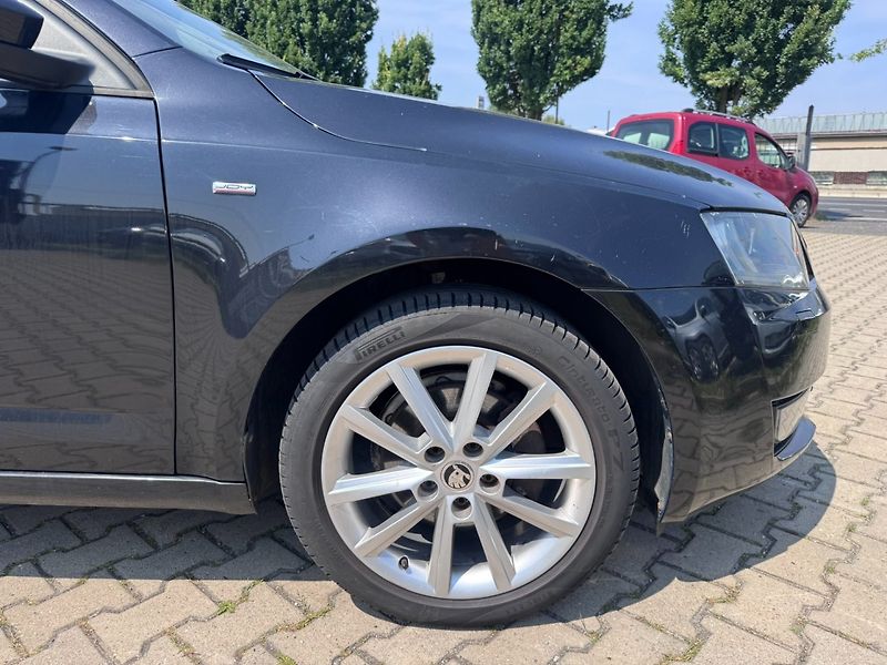 Škoda Octavia (2015) 1,4 TSI 110 KW SERVIS STK - fotka 17 z 50