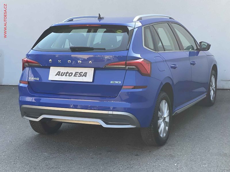 Škoda Kamiq (2020) 1.0 G-TEC, ČR, Style, LED - fotka 4 z 16