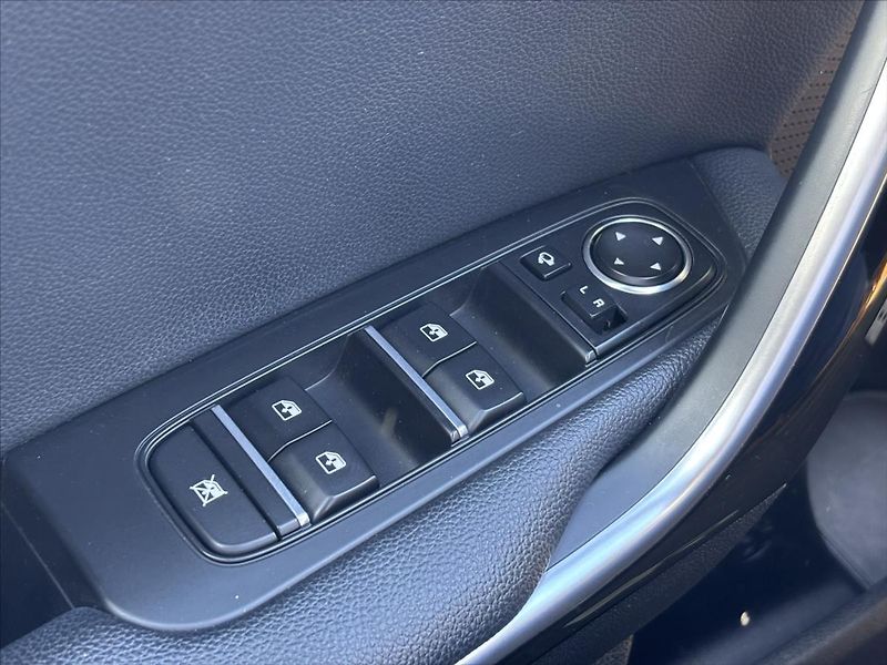 Kia Ceed 1,5 TGDi GT Line 1.ČR TAŽNÉ - fotka 33 z 47