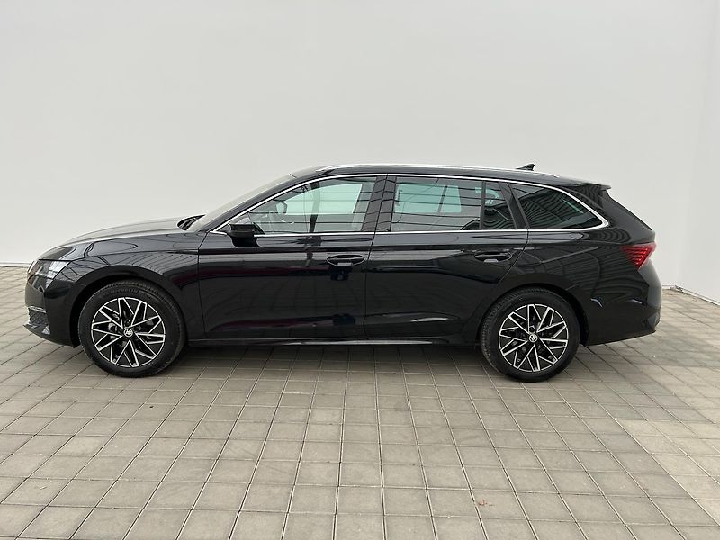 Škoda Octavia 1.5 TSI Top selection - fotka 3 z 23
