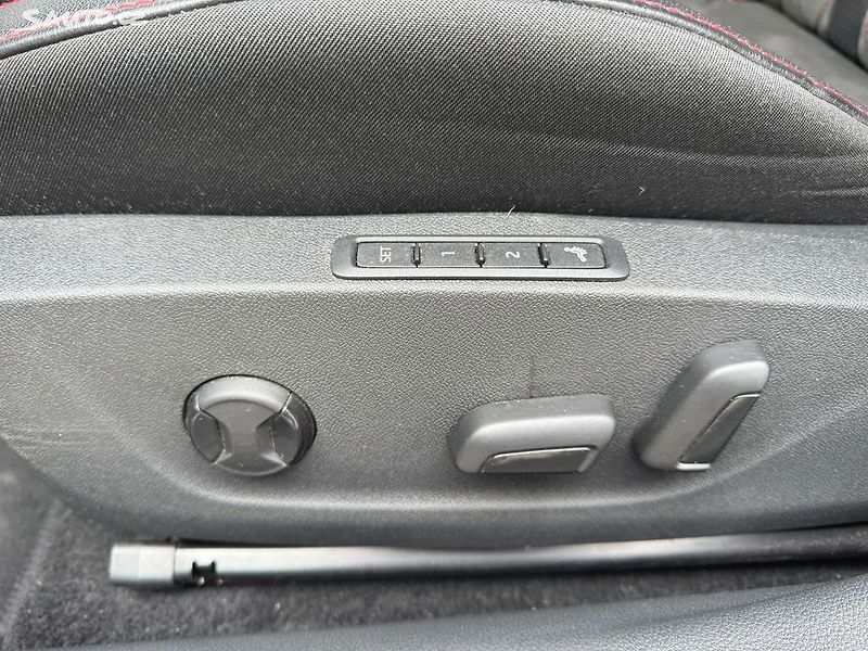 Škoda Octavia VRS 180 kW sport. výfuk - fotka 18 z 42
