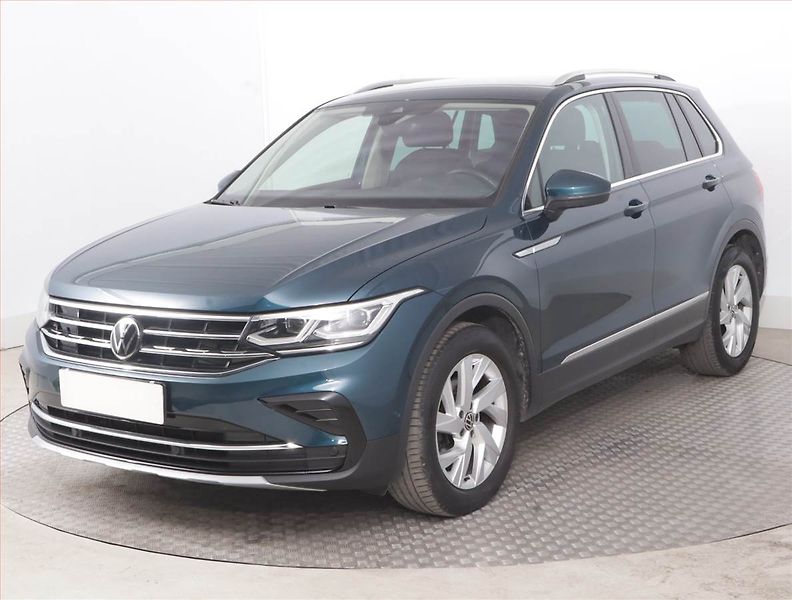 Volkswagen Tiguan (2022) Elegance 2.0 TDI - fotka 2 z 13