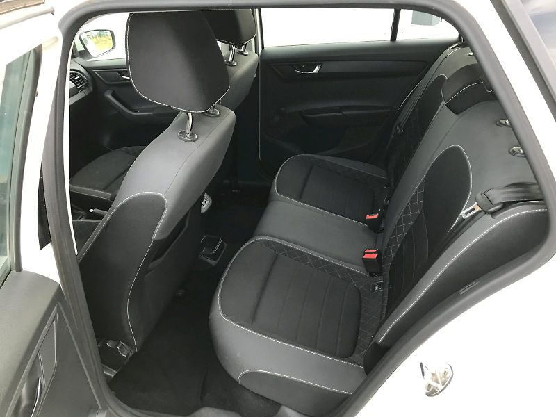 Škoda Fabia (2022) COM AMB TS 70/1.0 M5F - fotka 12 z 23