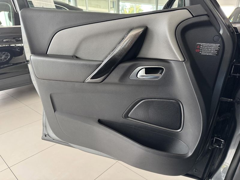Citroën Grand C4 Picasso 2,0HDi AUT*Masáže*REZERVACE! - fotka 25 z 37