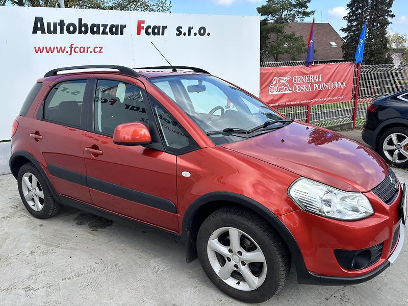 Suzuki SX4 (2007) 1.6 VVT 79KW 4x4 - fotka 4 z 26
