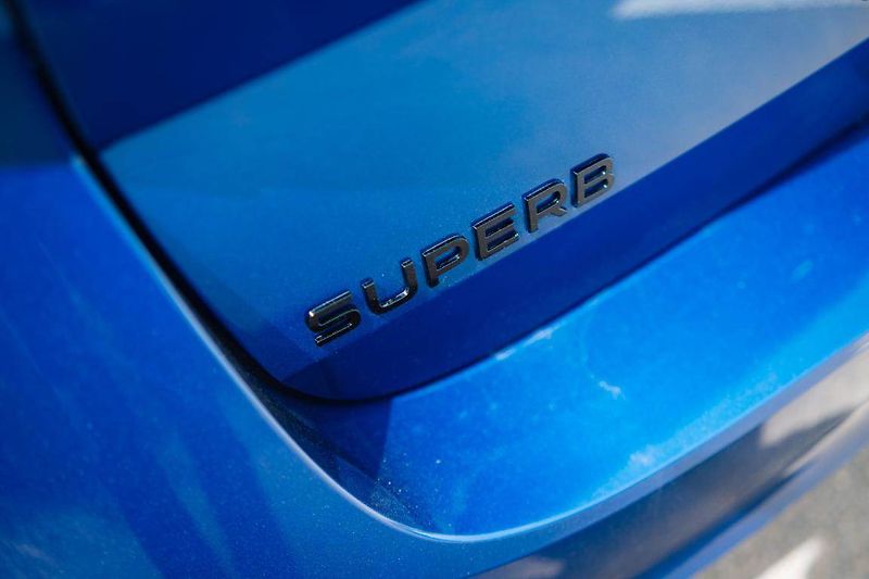 Škoda Superb (2025) 2.0 TDI, Sportline, Navigace - fotka 16 z 31