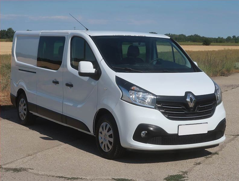 Renault Trafic (2017) 1.6 dCi, 6Míst, L2H1, SR - fotografie inzerátu