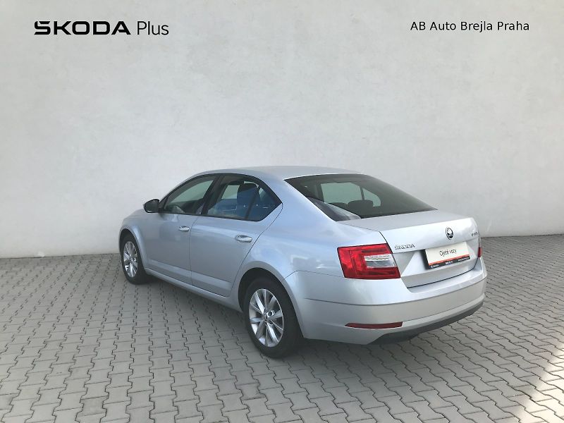 Škoda Octavia (2018) AMB TD 85/1.6 A7F - fotka 18 z 25