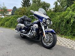 Harley-Davidson FLHTKSE ULTRA LIMITED CVO (2017) AKČNÍ CENA - fotografie inzerátu