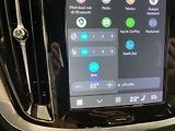 Volvo V60 B4 FWD PLUS DARK TAŽNÉ ZAŘÍ. - náhled 25