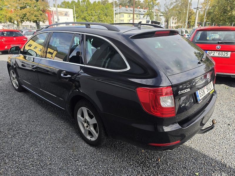 Škoda Superb 2.0 TDI DSG TZ Led - fotka 3 z 14
