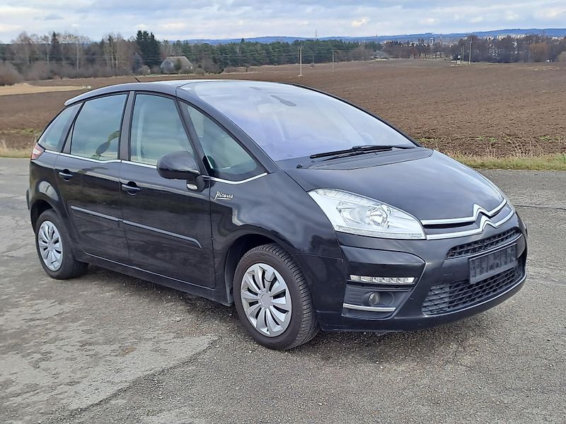 Citroën C4 Picasso (2012) 1.6 HDi SERVISKA - fotka 3 z 26