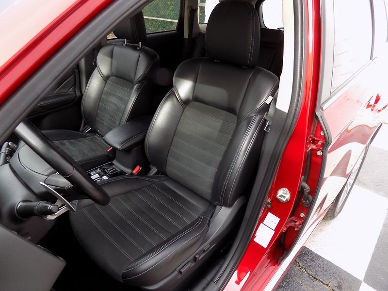 Mitsubishi Outlander (2021) 2.4 PHEV/4WD/1.Maj./LED/ - fotka 14 z 42