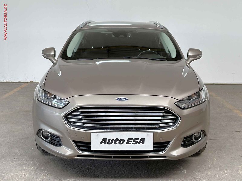 Ford Mondeo (2018) 2.0 TDCi AWD, ČR, DSG, TZ - fotka 2 z 19