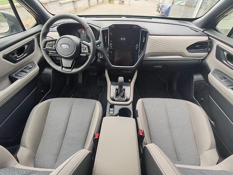 Subaru Forester (2025) 2.0 Comfort 4x4 - fotka 11 z 13