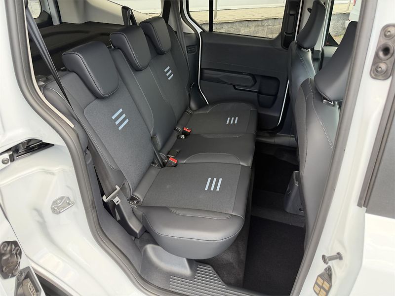 Ford Tourneo Courier (2026) Active, Tourneo, 1.0 EcoBoost - fotka 10 z 20