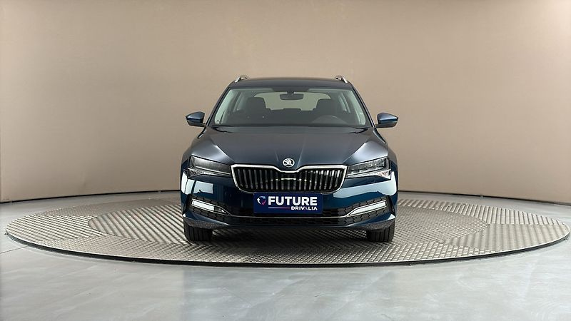 Škoda Superb 2.0 TDI DSG Style Combi - fotka 3 z 27