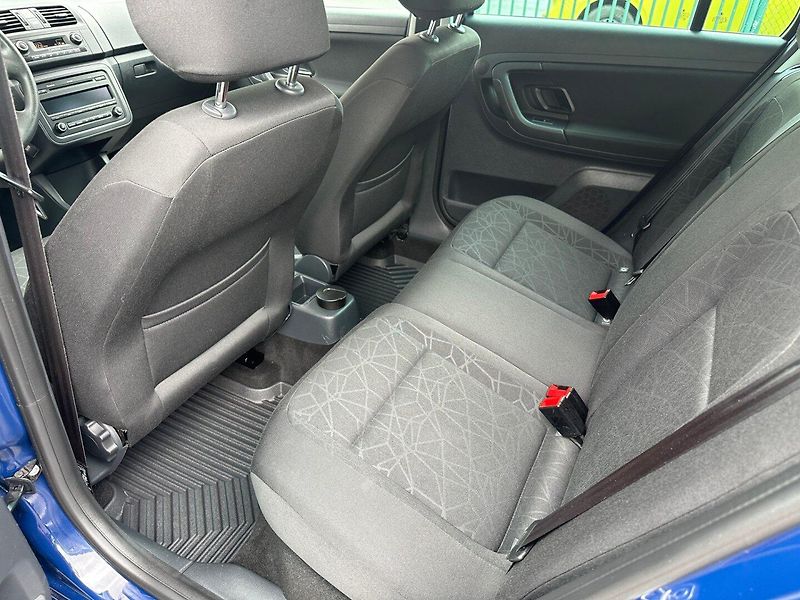 Škoda Fabia (2012) 1,2TSI 77KW Family - fotka 10 z 23