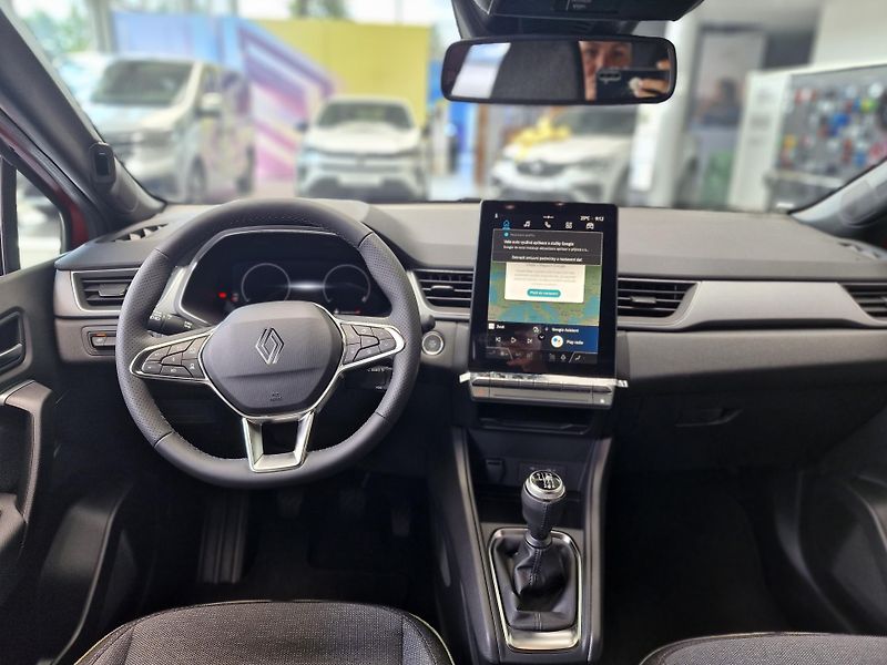 Renault Captur (2026) techno TCe 115     - fotka 8 z 12