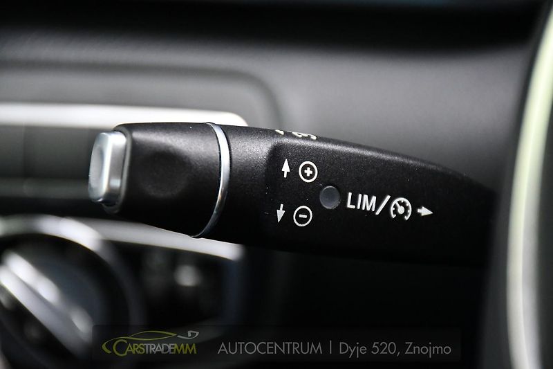 Mercedes-Benz Třídy V V250d 4MATIC 7MÍST - fotka 33 z 51
