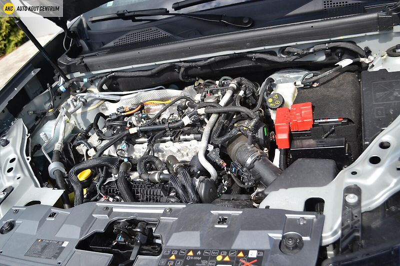 Dacia Duster EXTREME TCE 130 4x4 - fotka 55 z 58