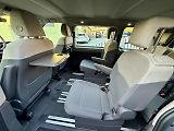 Volkswagen Multivan (2024) 2,0TSi 150kW LIFE DSG Koup.ČR - náhled 11