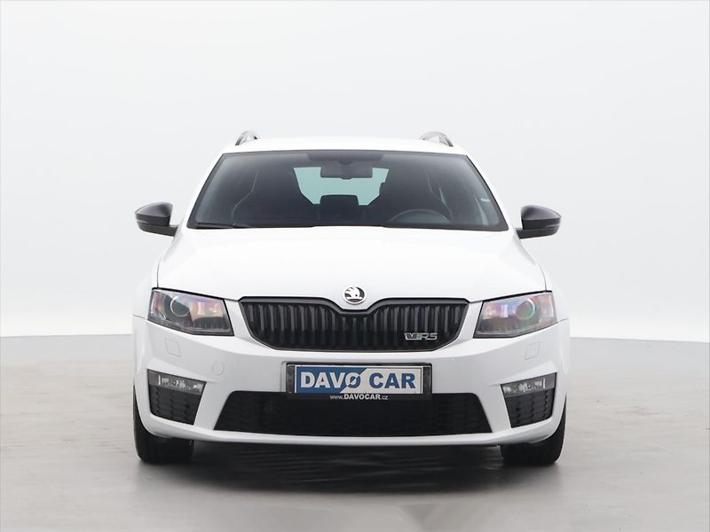 Škoda Octavia 2,0 TDI RS 135kW DSG Challenge - fotka 2 z 32