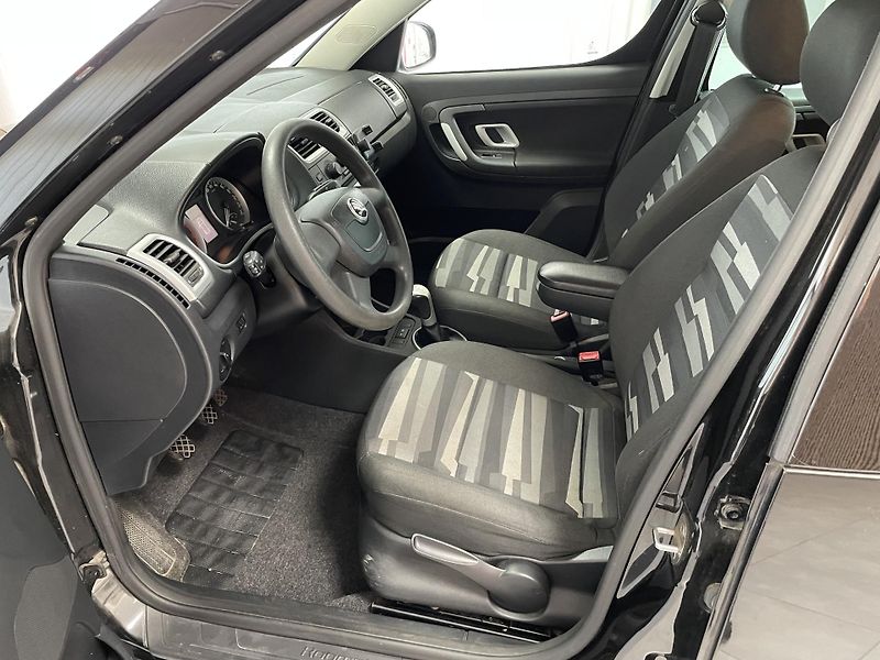 Škoda Roomster 1.2 HTp KLIMA TEMPOMAT  - fotka 19 z 23