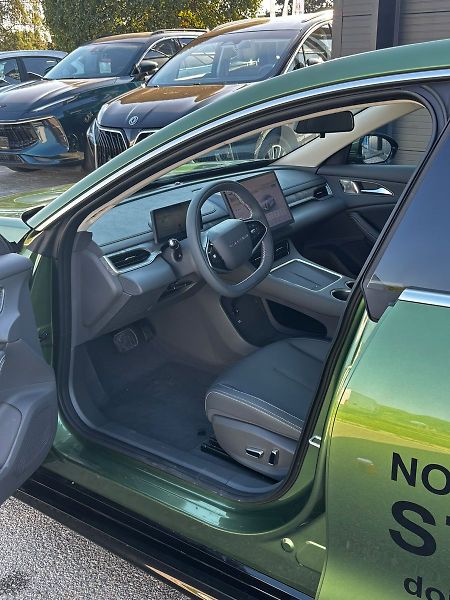Dongfeng Ostatní (2026) EXCLUSIVE REEV - fotka 12 z 19