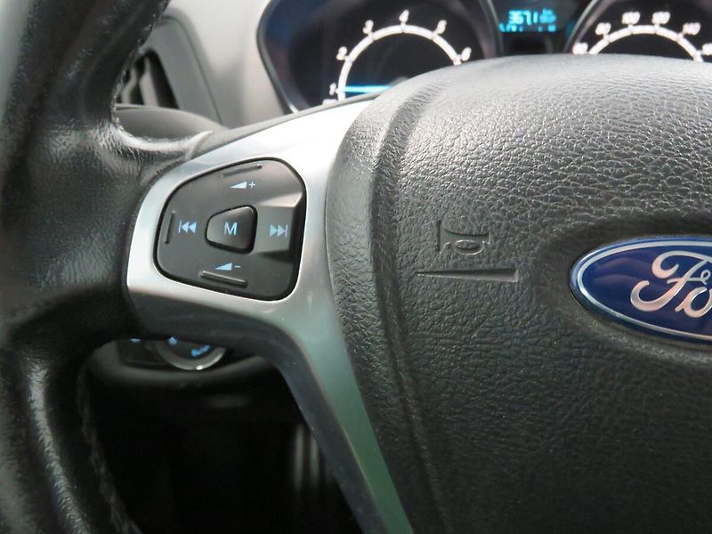 Ford B-MAX - fotka 16 z 22
