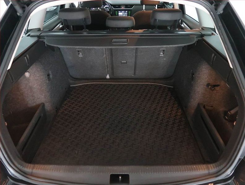 Škoda Octavia (2016) Style Plus 2.0 TDI, Automat - fotka 13 z 21