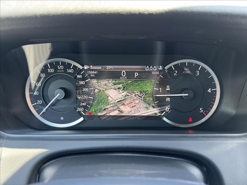 Land Rover Range Rover Velar 2,0 D200 R-DYNAMIC SE ZÁRUKA - fotka 17 z 36