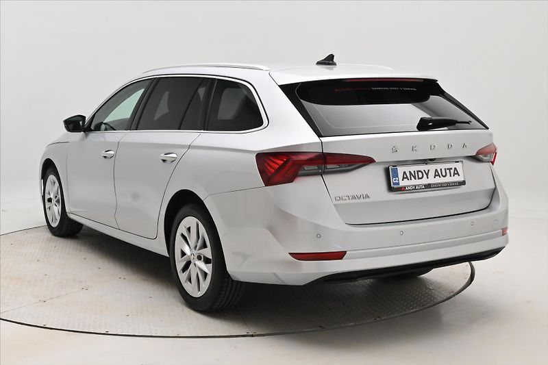 Škoda Octavia 2,0 TDI 110 kW DSG Style Záruk - fotka 7 z 32