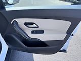 Dacia Duster 2,0 16V 4x4 - náhled 14