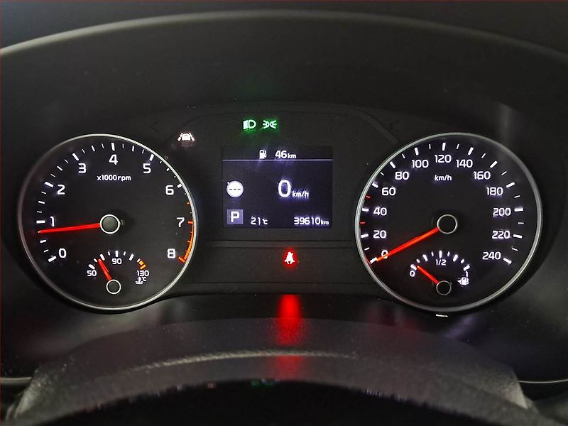 Kia Sportage (2022) Black Edition 1.6 T-GDI - fotka 11 z 20