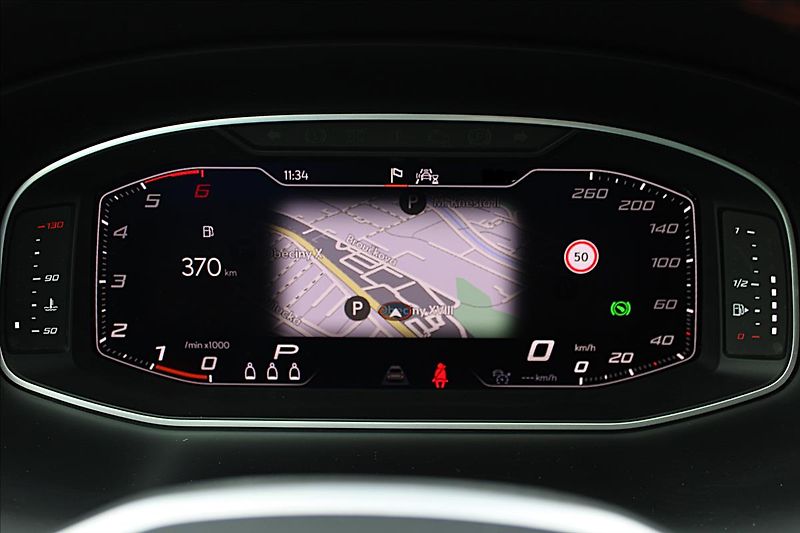 Seat Ateca 2,0 TDI  ČR,1.MAJ,A/T,4x4,FR - fotka 10 z 40